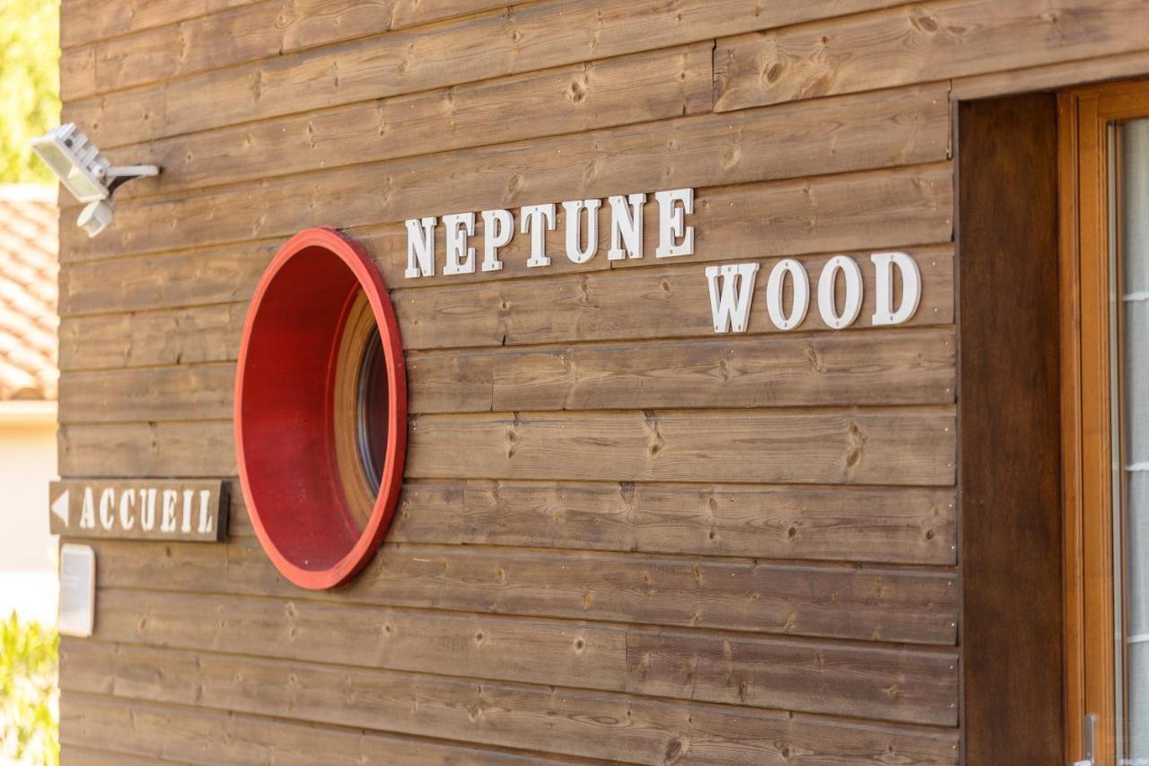 Chambre D'Hotes Neptune Wood Arzens Exterior foto